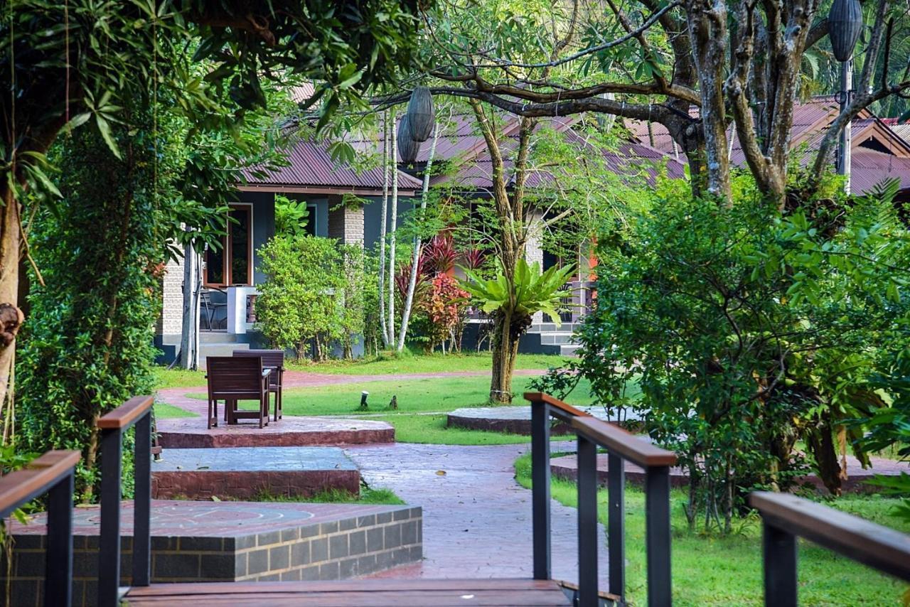 Frank Ao Nang Krabi Resort Eksteriør bilde